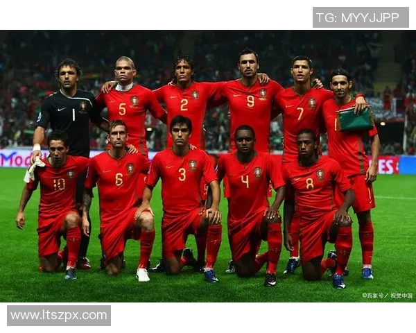 苏格兰足球传奇球星回顾与影响力解析 苏格兰足球传奇球星回顾与影响力解析