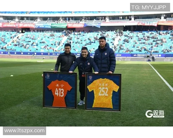 海牛足球俱乐部球星带领球队冲击新赛季荣耀挑战及个人成就解析 海牛足球俱乐部球星带领球队冲击新赛季荣耀挑战及个人成就解析